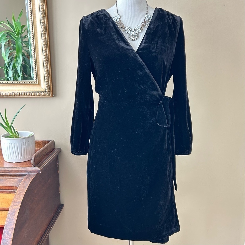 J. Crew Black Velvet 3/4 Sleeve Wrap Dress Size 4 NWT